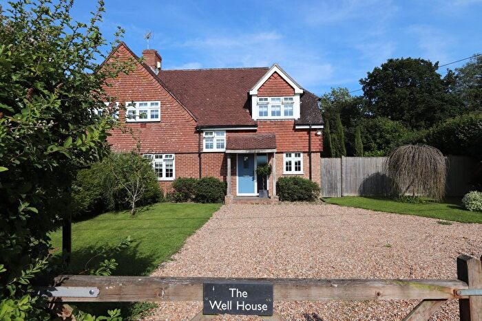 4 Bedroom Semi-Detached House For Sale In Pump Lane, Framfield, TN22