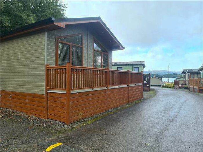 3 Bedroom Lodge Character Property For Sale In White Cross Bay Holiday