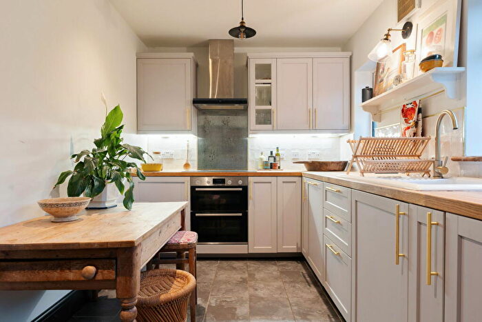 3 Bedroom Terraced House For Sale In Edgam Place, Quidhampton, SP2