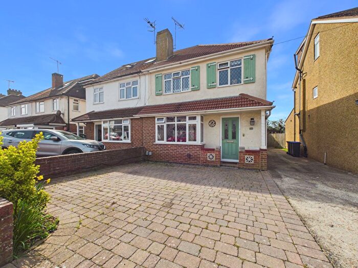 3 Bedroom Semi-Detached House For Sale In Eastern Avenue, Shoreham By Sea, BN43