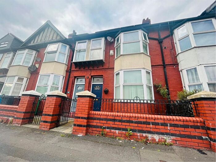 4 Bedroom Terraced House To Rent In Great Western Street, Manchester, M14
