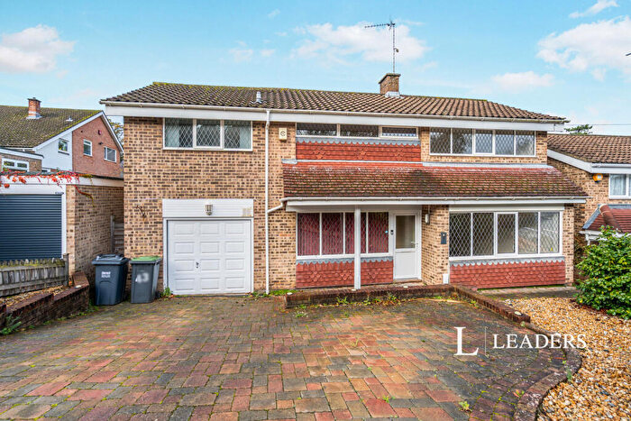 4 Bedroom Detached House To Rent In Hurstville Drive, Waterlooville, Hampshire, PO7