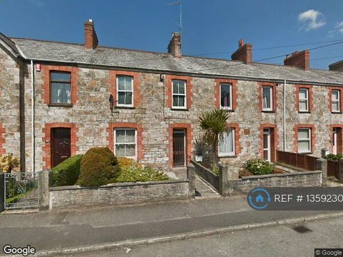 1 Bedroom Flat To Rent In Moorland Road, St. Austell, PL25