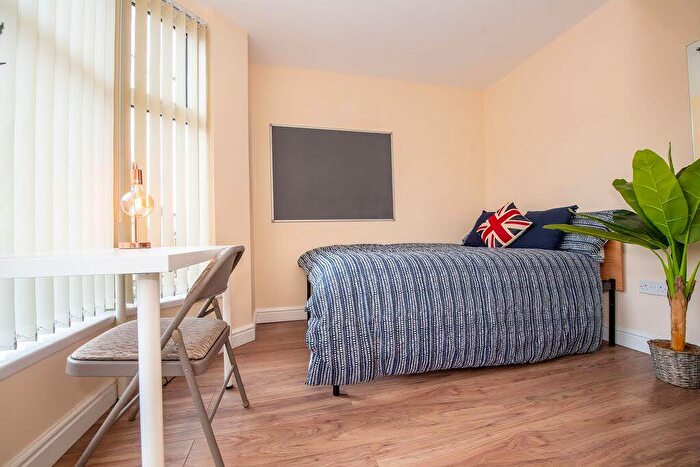 5 Bedroom Terraced House To Rent In Adelaide Road, Kensington, Liverpool, L7