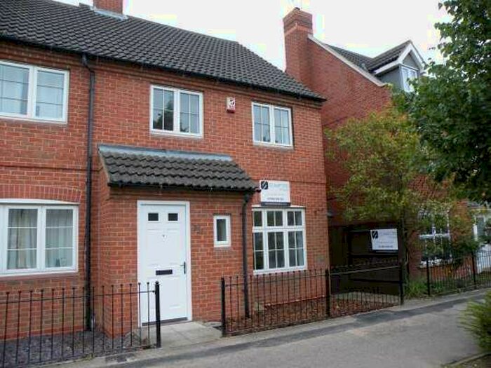3 Bedroom Semi-Detached House To Rent In West Lake Avenue, Hampton Vale, Peterborough, PE7