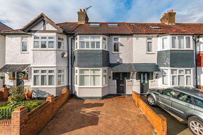 4 Bedroom Terraced House For Sale In Phyllis Avenue, Motspur Park, New Malden, KT3