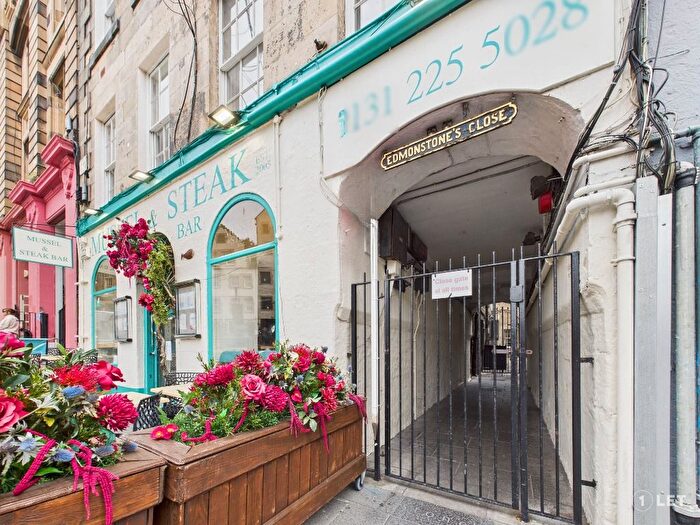 1 Bedroom Flat To Rent In Edmonstone's Close, Grassmarket, Edinburgh, EH1