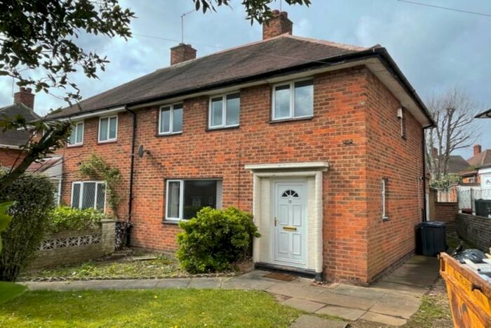 3 Bedroom Semi-Detached House To Rent In Hollyfaste Road, Birmingham, B33