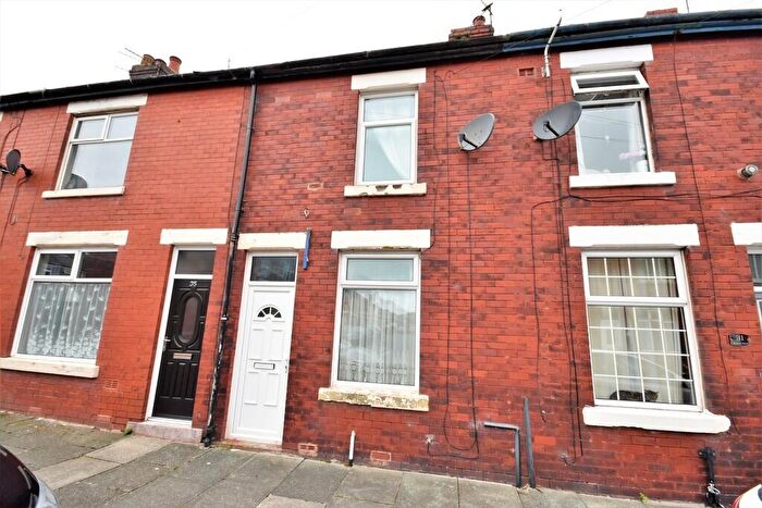 2 Bedroom Terraced House To Rent In Jackson Street, Blackpool, FY3