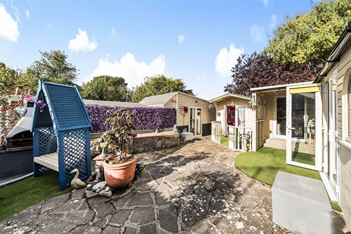 2 Bedroom Detached Bungalow For Sale In Reculver Avenue, Birchington, CT7