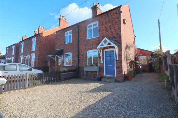 2 Bedroom House To Rent In Green Lane, Willaston, Nantwich, CW5