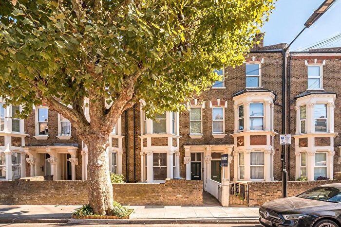 2 Bedroom Flat For Sale In Ashmore Road, Maida Vale, W9