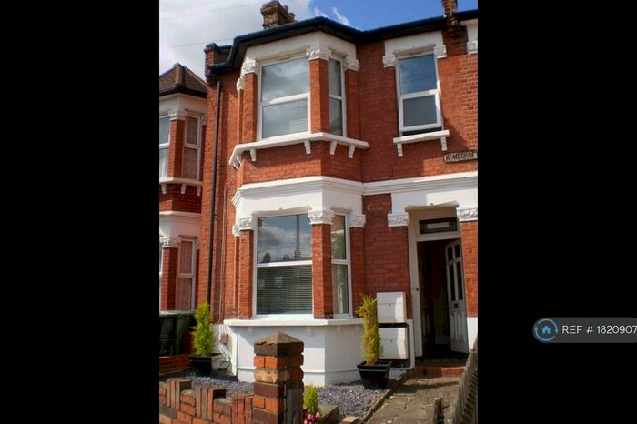 1 Bedroom Flat To Rent In Sydenham, London, SE26