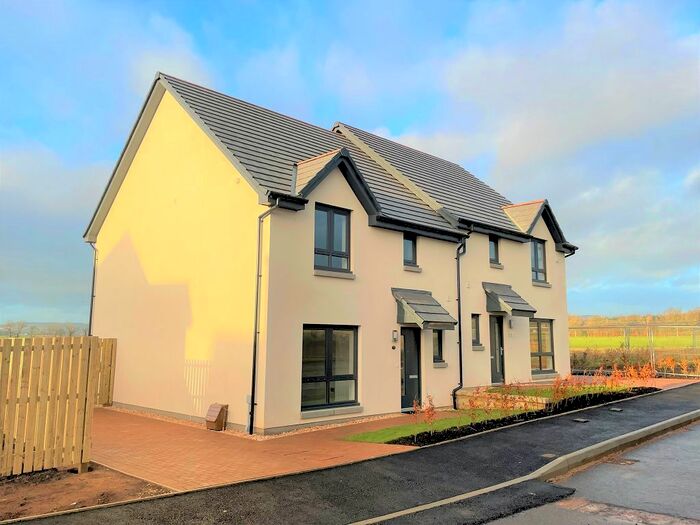 3 Bedroom Semi-Detached House To Rent In Strathgray Wynd, Dykes Of Gray, Dundee, DD2