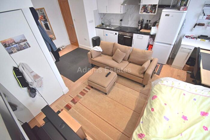 1 Bedroom Flat To Rent In Upper Crown Street, Reading, RG1