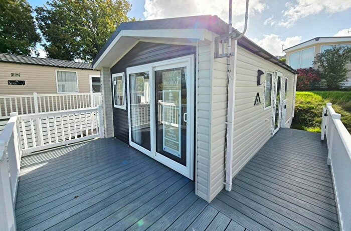2 Bedroom Park Home For Sale In Charmouth, DT6