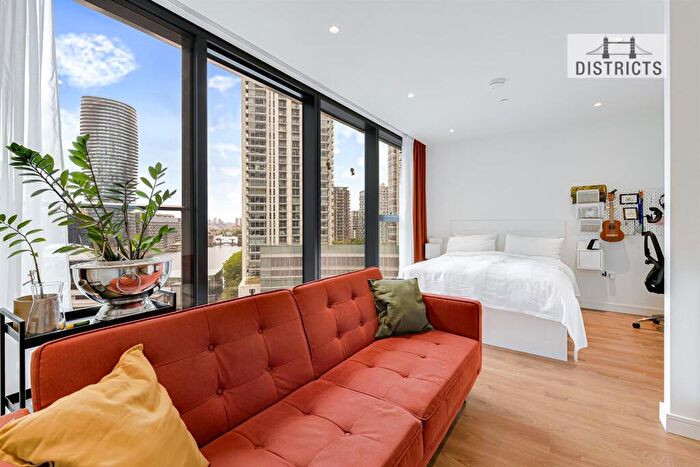 Apartment For Sale In Hampton Tower, Marsh Wall., E14