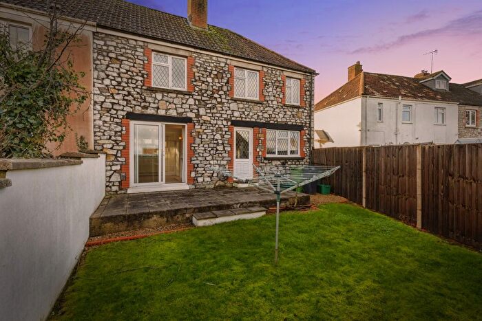 3 Bedroom Semi-Detached House For Sale In Blanchards, Chipping Sodbury, Bristol, BS37