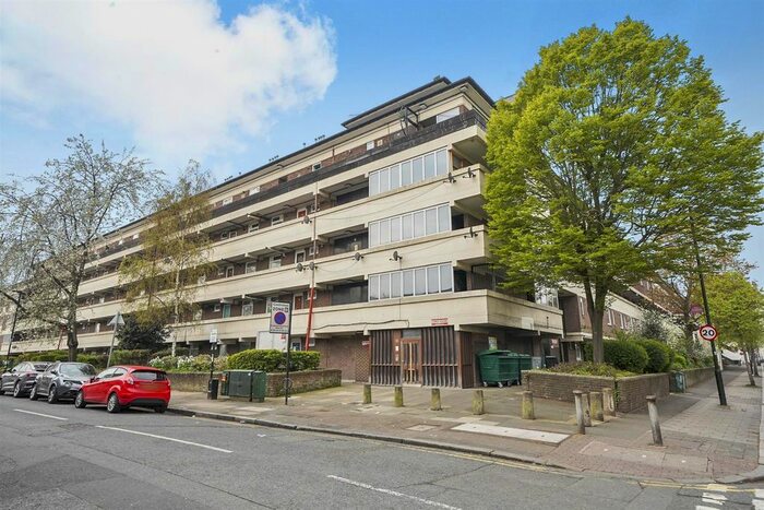 1 Bedroom Flat To Rent In Willington Road, London, SW9