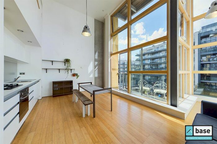 2 Bedroom Flat To Rent In Benyon Wharf, - Kingsland Road, Haggerston, E8