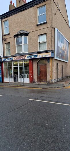 2 Bedroom Flat To Rent In Kinmel Street, Rhyl, LL18