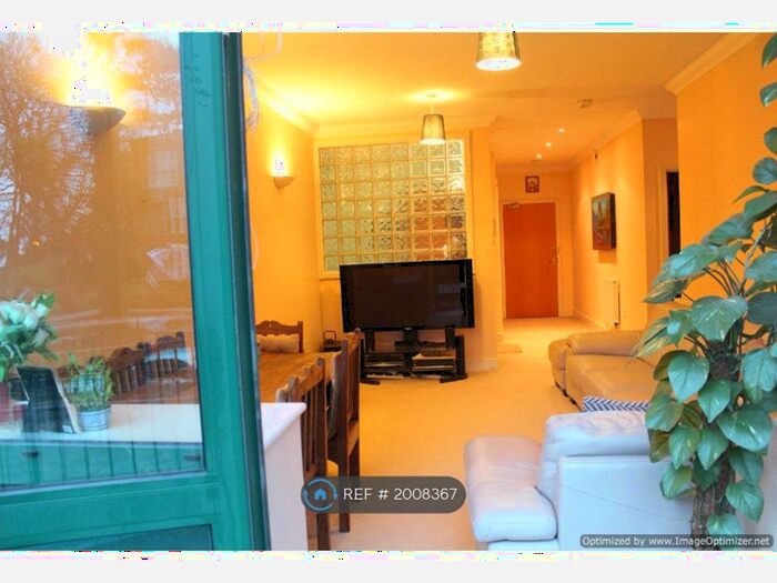 2 Bedroom Flat To Rent In Brunswick Road, Ealing, W5