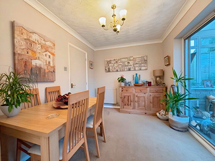 4 Bedroom Detached House For Sale In Brackendene, Bradley Stoke, Bristol, BS32