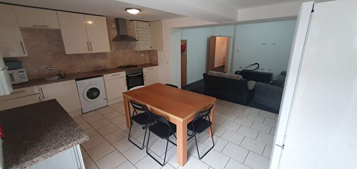 5 Bedroom Terraced House To Rent In Moira Street, Roath, Cardiff, CF24