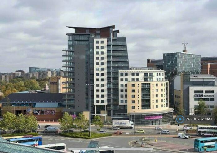 2 Bedroom Flat To Rent In Skyline, Leeds, LS9