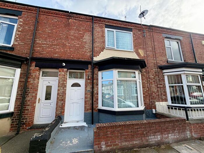 3 Bedroom Terraced House For Sale In Thornton Street, Darlington, DL3