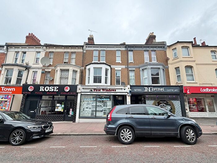 2 Bedroom Flat For Sale In Western Road, Bexhill-On-Sea, TN40