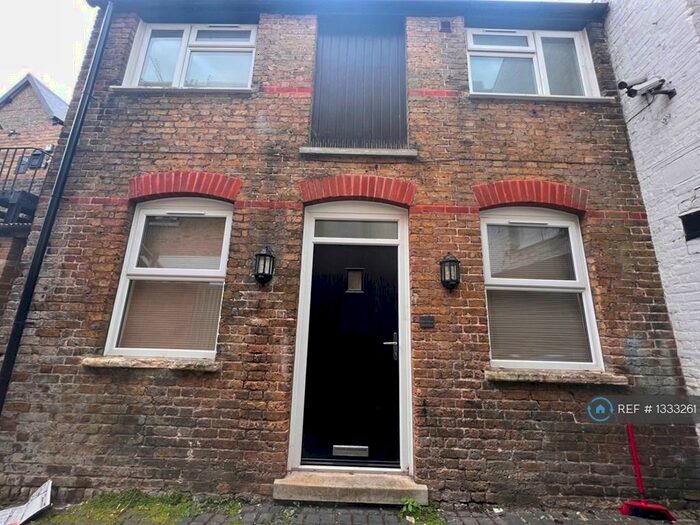 1 Bedroom Semi-Detached House To Rent In Station Road, Westgate-On-Sea, CT8