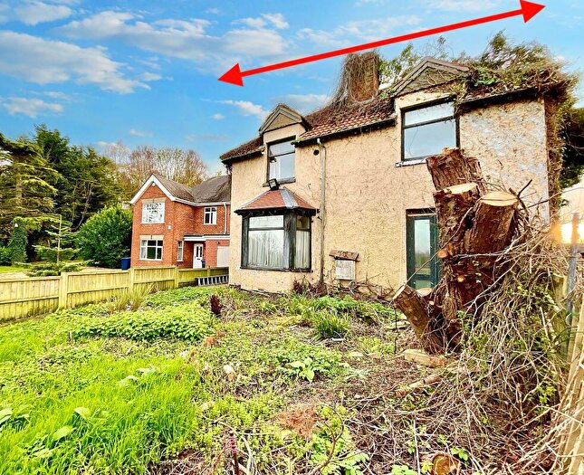 3 Bedroom Detached House For Sale In Victory Cottage, Sandhurst Lane, Gloucester, GL2