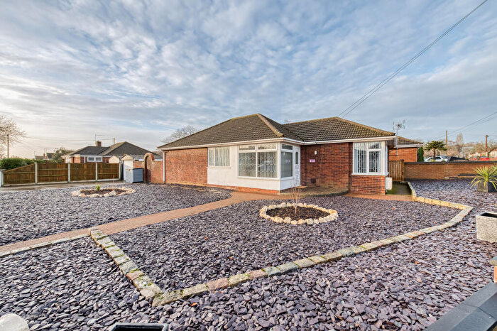 3 Bedroom Detached Bungalow For Sale In Orford Drive, Lowestoft, NR32