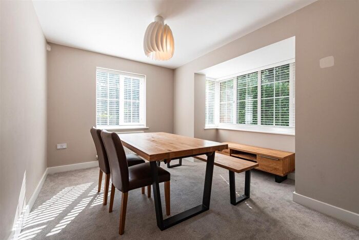 5 Bedroom Detached House For Sale In St. Phillips Grove, Bentley Heath, Solihull, B93