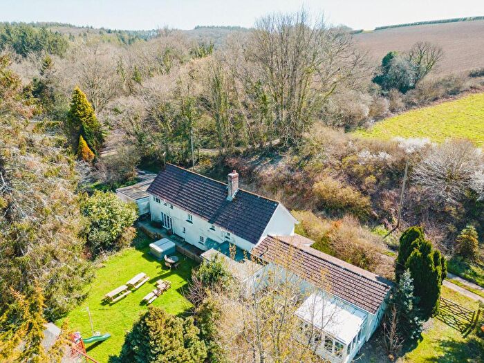 6 Bedroom Farm House For Sale In Lapford, Crediton, EX17