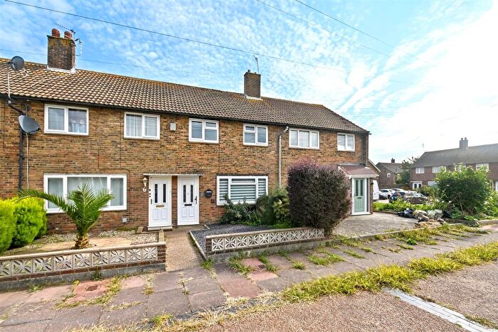 3 Bedroom Terraced House For Sale In Elsted Close, Eastbourne, BN22
