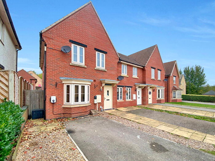 3 Bedroom End Of Terrace House For Sale In Hawking Close Colsterworth Nr Grantham Lincolnshire, NG33