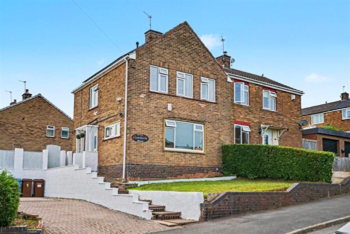 3 Bedroom Semi-Detached House For Sale In Cloudside Road, Sandiacre, NG10