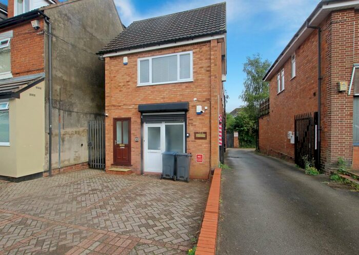 2 Bedroom Ground Flat To Rent In Priory Road, Hall Green, Birmingham, B28