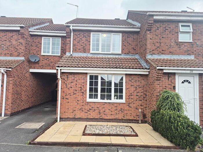 3 Bedroom Town House To Rent In Cedar Drive, Ibstock, LE67