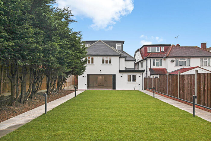 5 Bedroom Detached House For Sale In Sudbury Court Drive, HA1