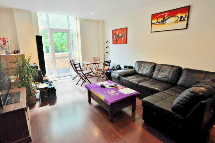 1 Bedroom Flat To Rent In Upper Richmond Road, London, SW15