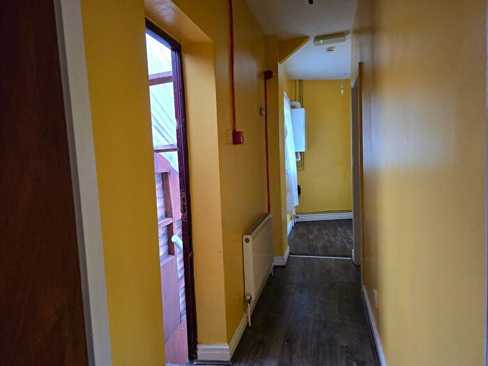 1 Bedroom Flat To Rent In Moseley Road, Birmingham, B12