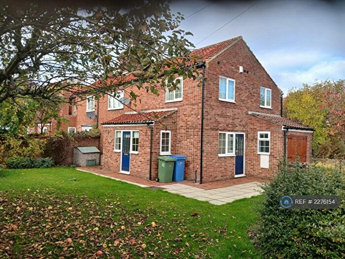 3 Bedroom Semi-Detached House To Rent In High Street, Everton, Doncaster, DN10