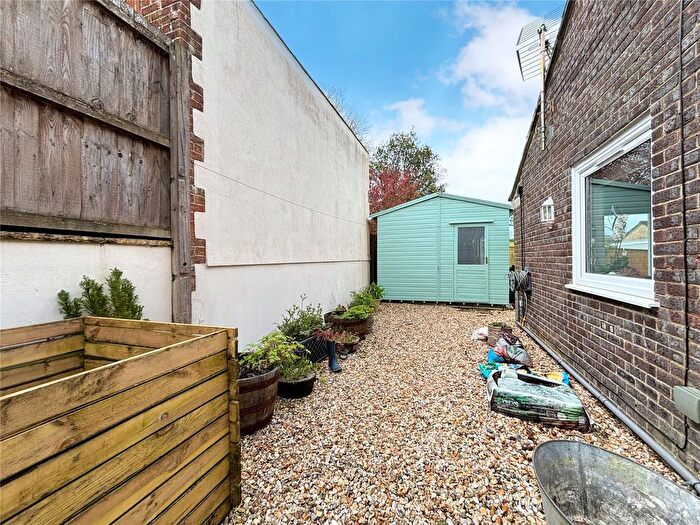 2 Bedroom Bungalow For Sale In Chescombe Close, Cerne Abbas, Dorchester, DT2
