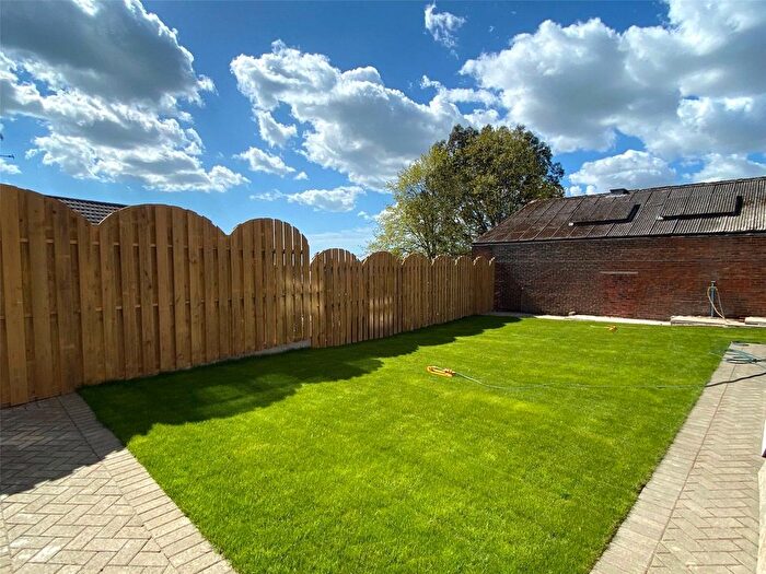 2 Bedroom Flat For Sale In Old Dairy Heights, High Street, PO33