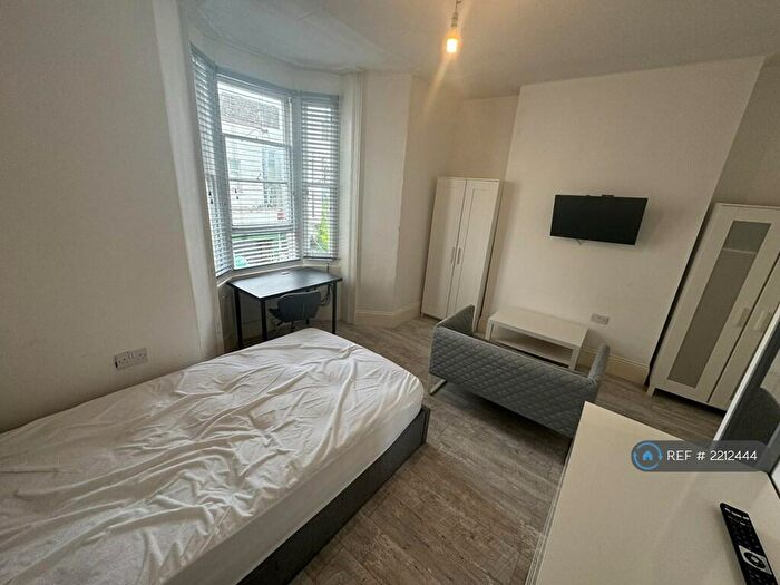 Studio To Rent In Bedford Place, Brighton, BN1