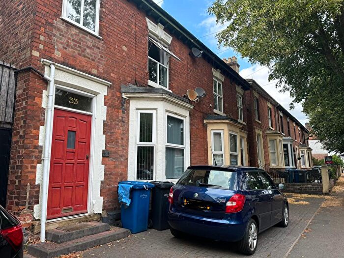 2 Bedroom Flat To Rent In Victoria Road, Tamworth, B79