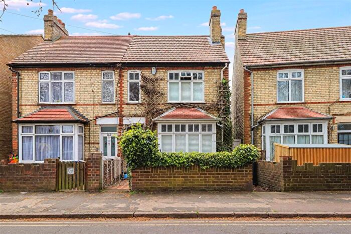 4 Bedroom Semi Detached House For Sale In Sturton Street, Cambridge, CB1